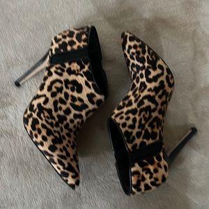 Barely worn Ivanka Trump brown multi pony 7.5 booties.